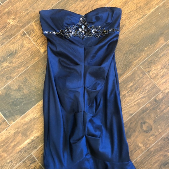 Cache Dresses & Skirts - Formal Dress 💃